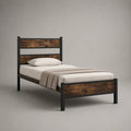 Struttura letto singolo 90 x 200 cm in acciaio verniciato nero con testiera e pediera in pannelli effetto rovere scuro dimensioni 98 x 208 x 105 cm